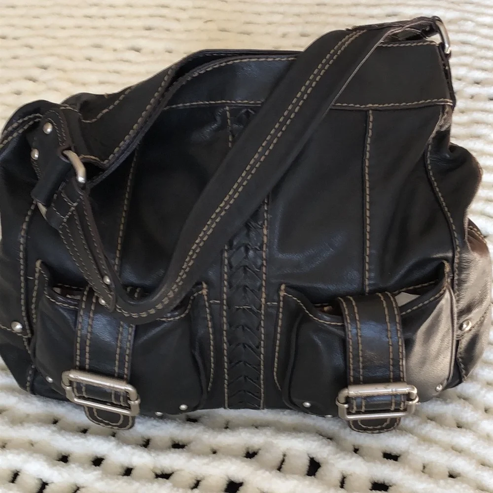 Tignanello large leather satchel. Black. 15 x 13 in. Magnetic closures. Flawless - Picture 2 of 10